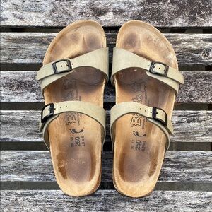 Birki’s by Birkenstock Two Strap Sandal, 39/8